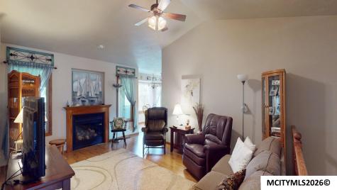20 E Venetian Drive Clear Lake IA 50428