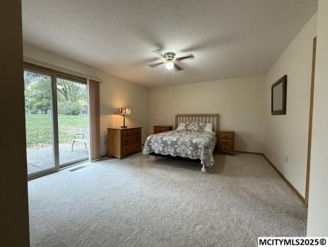 380 S Yorktown Pike #21 Mason City IA 50401