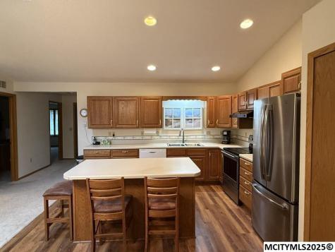 380 S Yorktown Pike #21 Mason City IA 50401