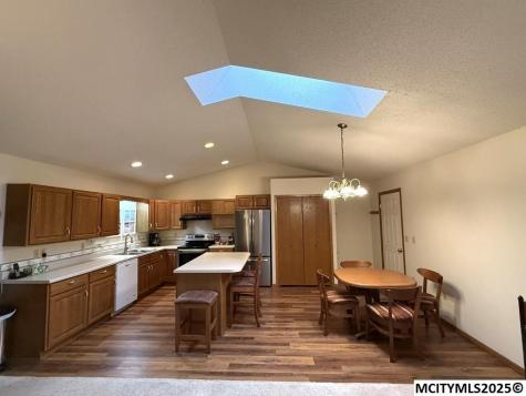 380 S Yorktown Pike #21 Mason City IA 50401