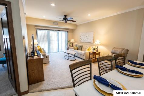 809 7th Ave N #102 Clear Lake IA 50428