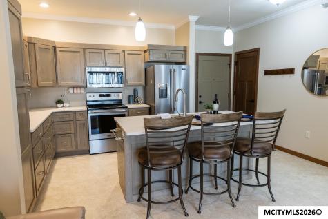 809 7th Ave N #102 Clear Lake IA 50428