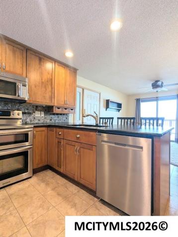 414 E Lake Street #2 Ventura IA 50482