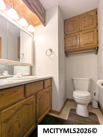 414 E Lake Street #2 Ventura IA 50482