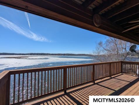 414 E Lake Street #2 Ventura IA 50482