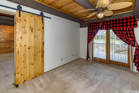 2700 N Shore Drive #F2-25 Clear Lake IA 50428