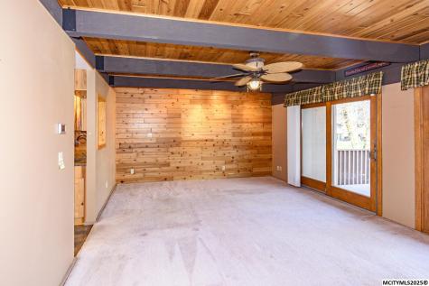 2700 N Shore Drive #F2-25 Clear Lake IA 50428