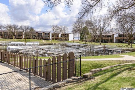 2700 N Shore Drive #F2-25 Clear Lake IA 50428