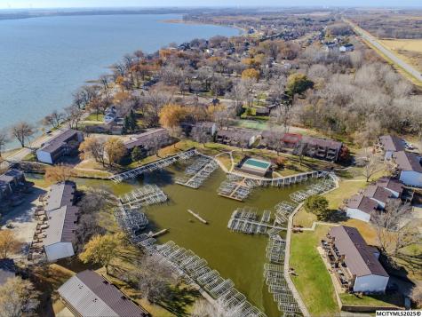 2700 N Shore Drive #F2-25 Clear Lake IA 50428