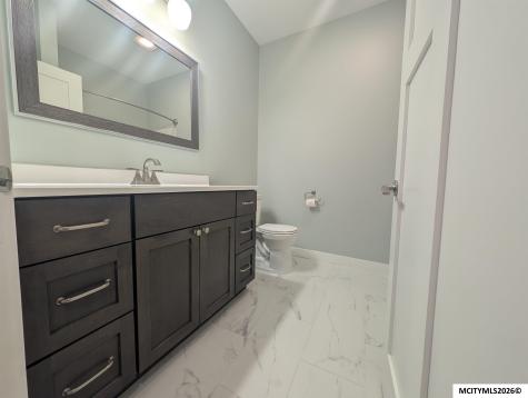 532 River Bend Court Mason City IA 50401