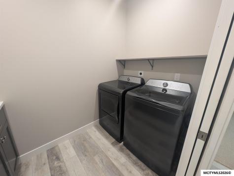 532 River Bend Court Mason City IA 50401
