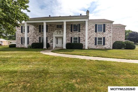 507 S Tennessee Place #B-201 Mason City IA 50401