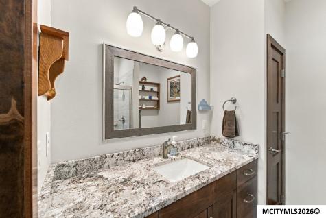 535 River Bend Court Mason City IA 50401