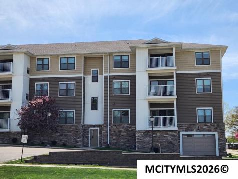 809 7th Avenue N #311 Clear Lake IA 50428