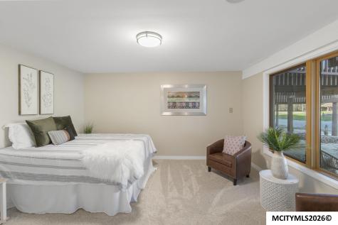 2700 N Shore Drive #L-34 Clear Lake IA 50428