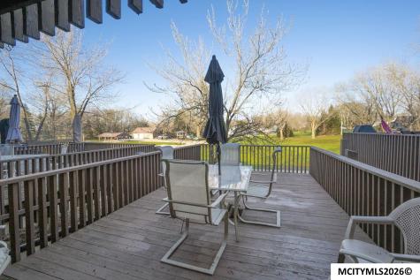 2700 N Shore Drive #L-34 Clear Lake IA 50428