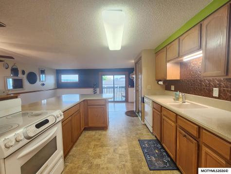610 Briarstone Dr #B-17 & #B-19 Mason City IA 50401