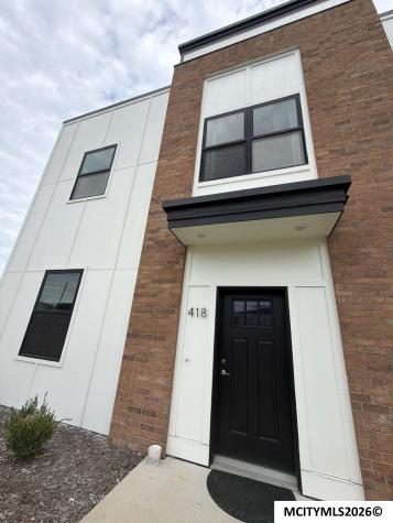 418 4th Street SW Mason City IA 50401