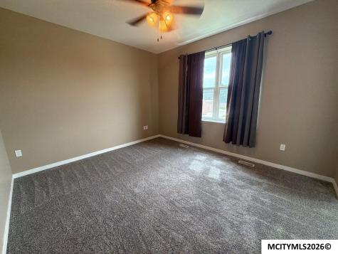 418 4th Street SW Mason City IA 50401
