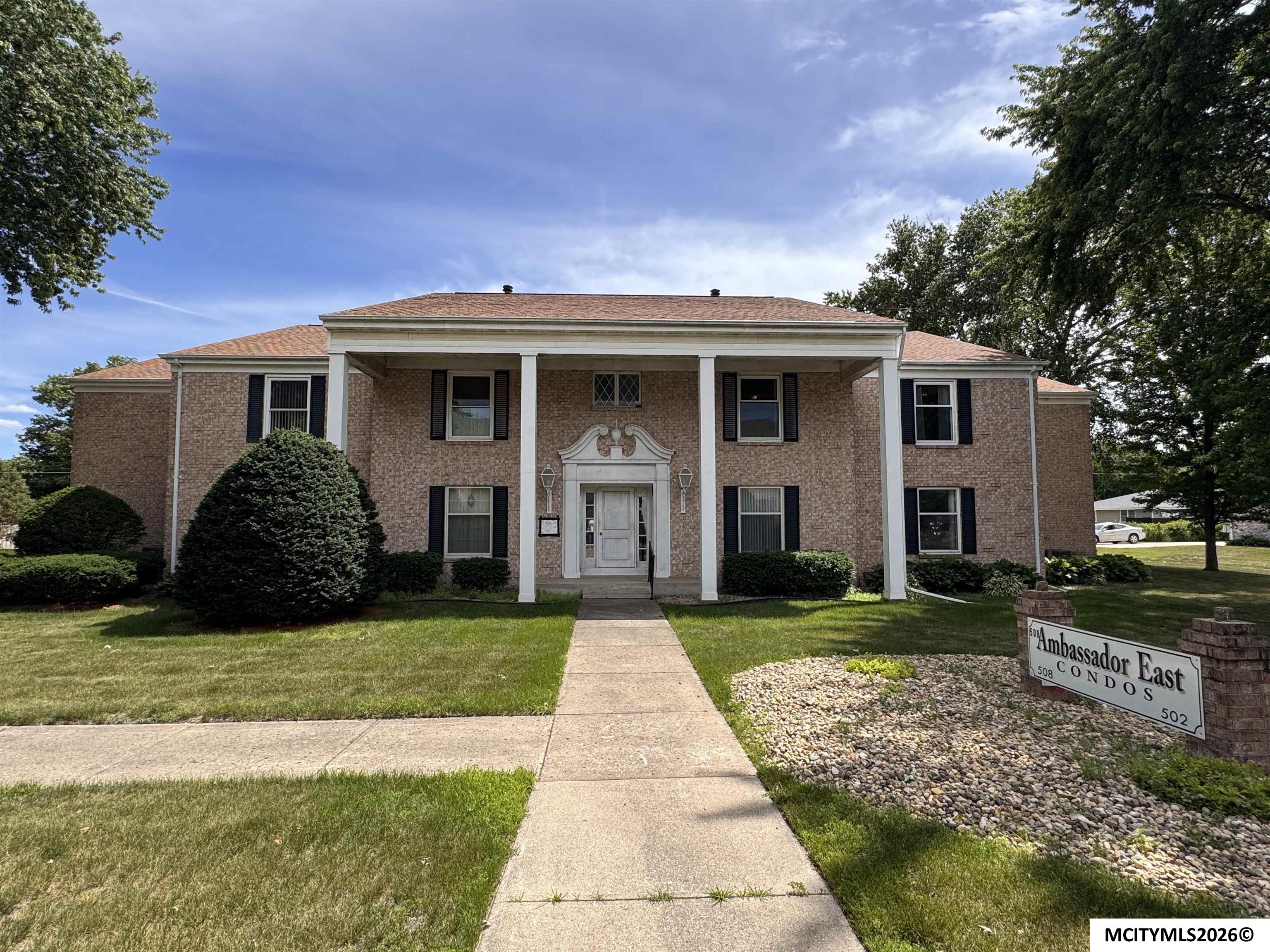 508 S Ohio #A-203 Mason City IA 50401