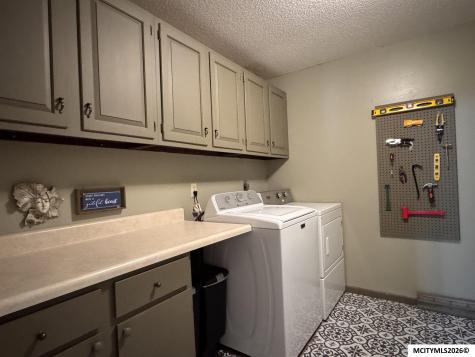 508 S Ohio #A-203 Mason City IA 50401