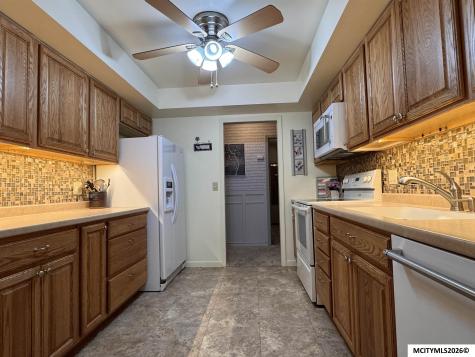 508 S Ohio #A-203 Mason City IA 50401