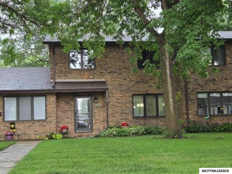 3409 Brandywine Road Mason City IA 50401