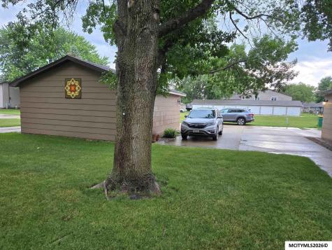 3409 Brandywine Road Mason City IA 50401