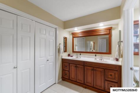 502 S Ohio Ave D-201 Mason City IA 50401