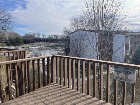 2700 N Shore Drive #G-28 Clear Lake IA 50428