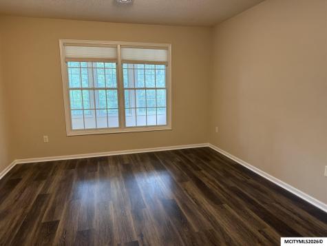 2047 Hunters Ridge Mason City IA 50401