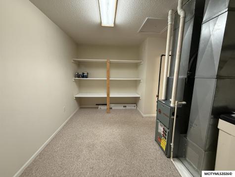 2047 Hunters Ridge Mason City IA 50401