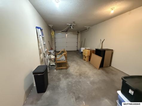 2047 Hunters Ridge Mason City IA 50401