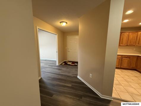 2047 Hunters Ridge Mason City IA 50401