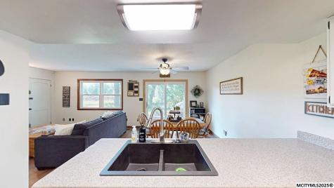 203 B 26th Avenue S Clear Lake IA 50428