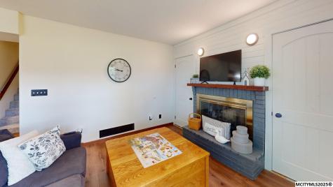 203 B 26th Avenue S Clear Lake IA 50428