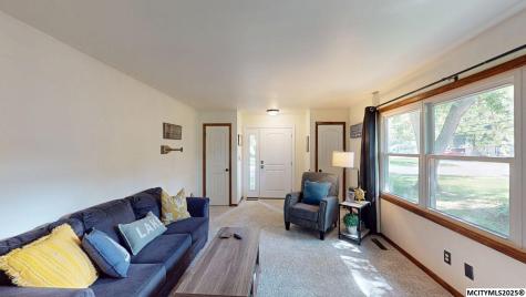 203 B 26th Avenue S Clear Lake IA 50428