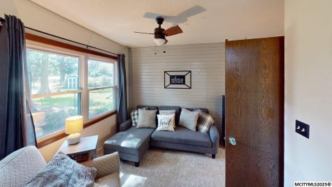 203 B 26th Avenue S Clear Lake IA 50428