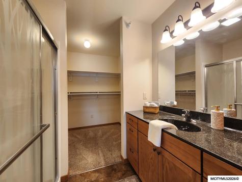 809 7th Ave N #301 Clear Lake IA 50428