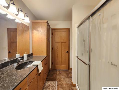 809 7th Ave N #301 Clear Lake IA 50428
