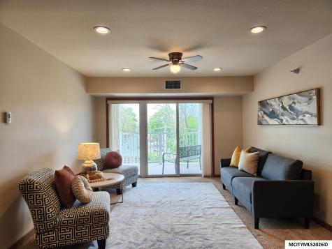 809 7th Ave N #301 Clear Lake IA 50428