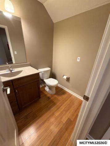 410 4th SW Mason City IA 50401