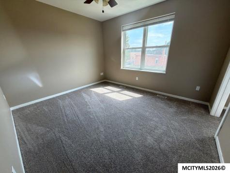 410 4th SW Mason City IA 50401