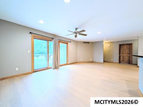 3247 Pinnacle Court Mason City IA 50401