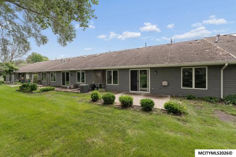 380 S Yorktown Pike #25 Mason City IA 50401
