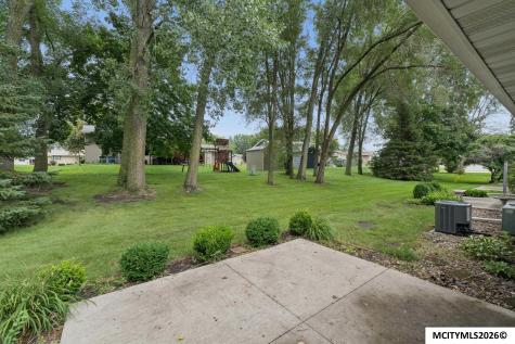 380 S Yorktown Pike #25 Mason City IA 50401