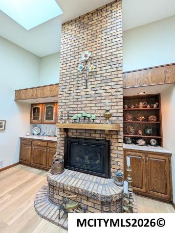 48 N Willowgreen Court Mason City IA 50401