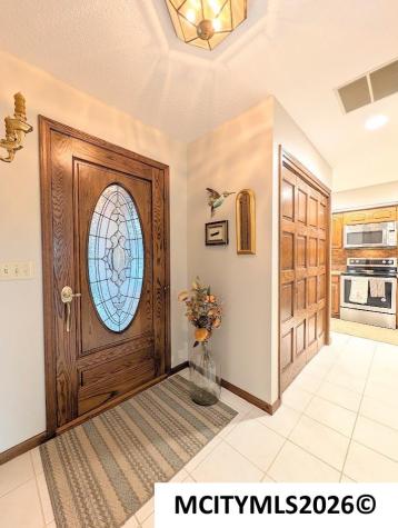 48 N Willowgreen Court Mason City IA 50401