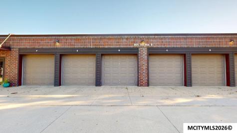 805 3rd Avenue S Clear Lake IA 50428