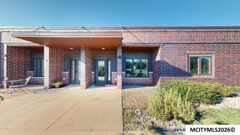 805 3rd Avenue S Clear Lake IA 50428